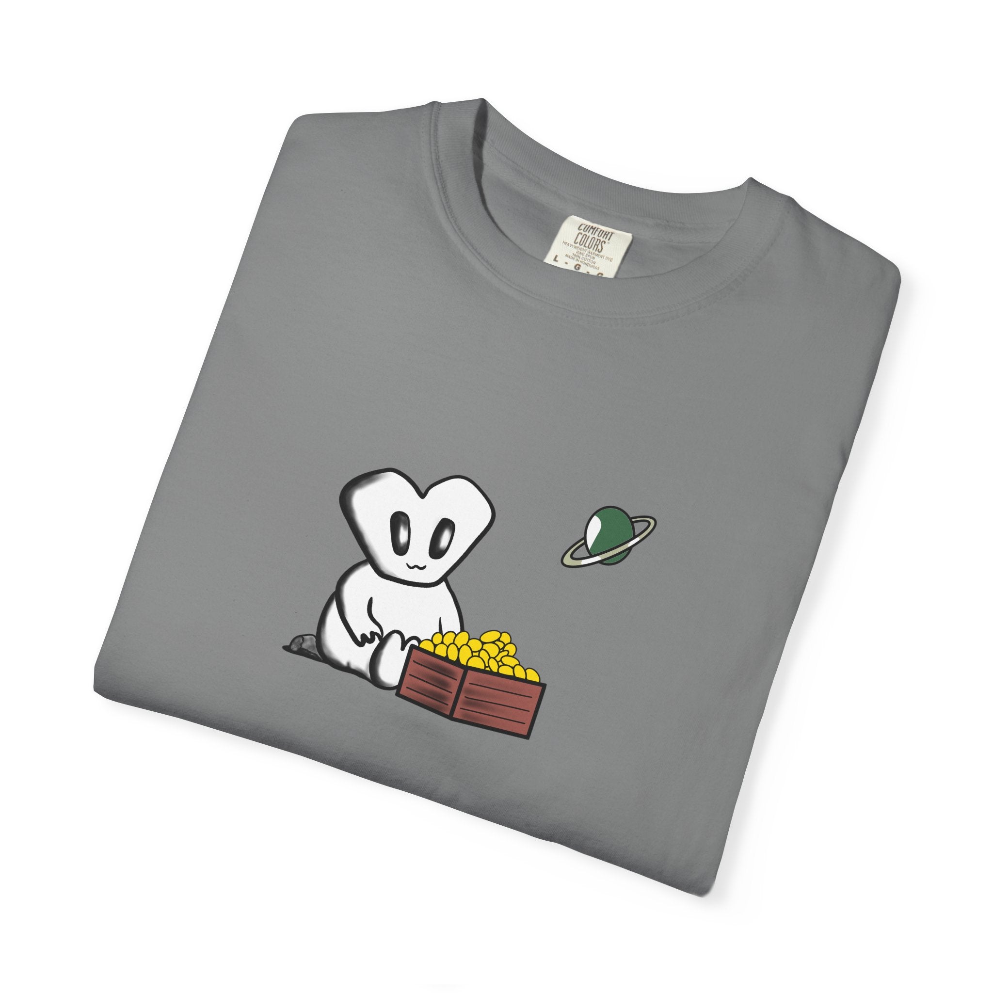 this little alien. free to trade. Unisex Garment-Dyed T-shirt