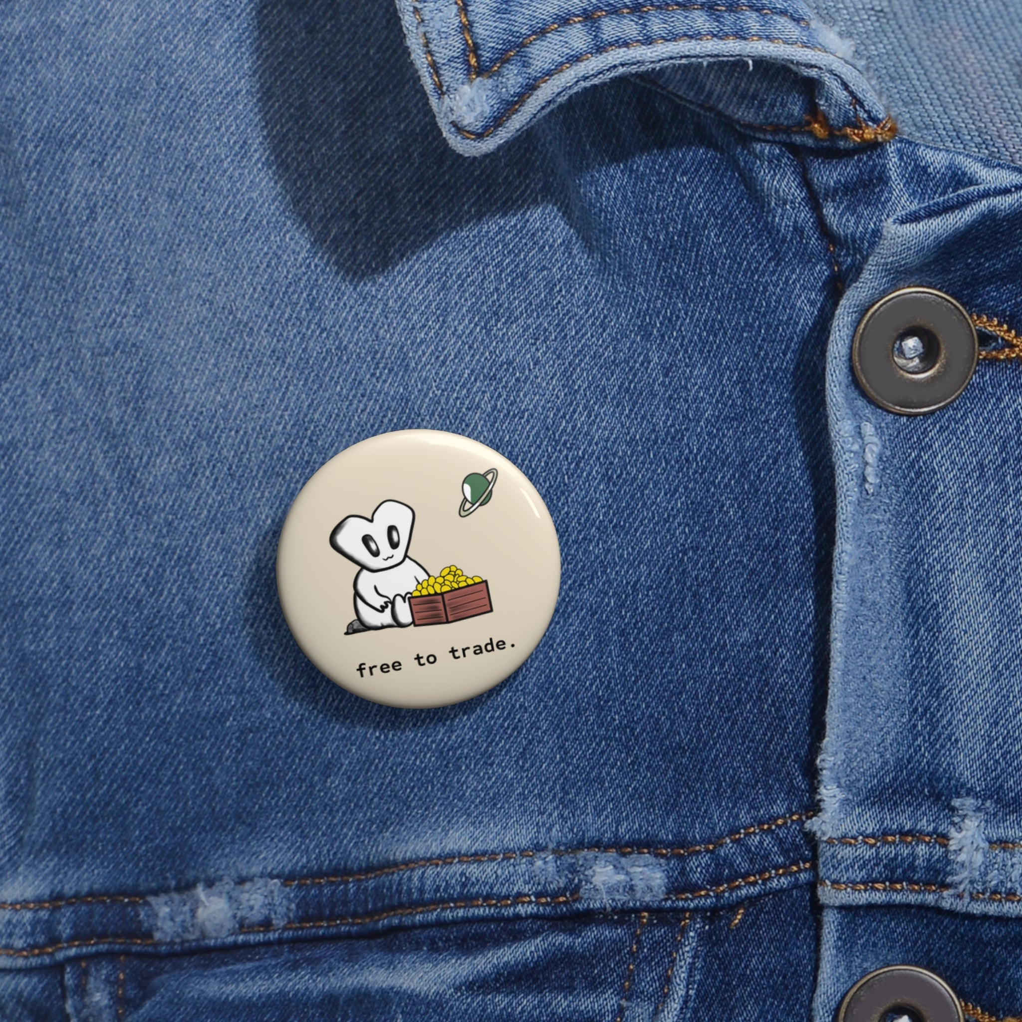 Alien Treasure Pin Button — Cute Space Charm Enamel-Style Badge