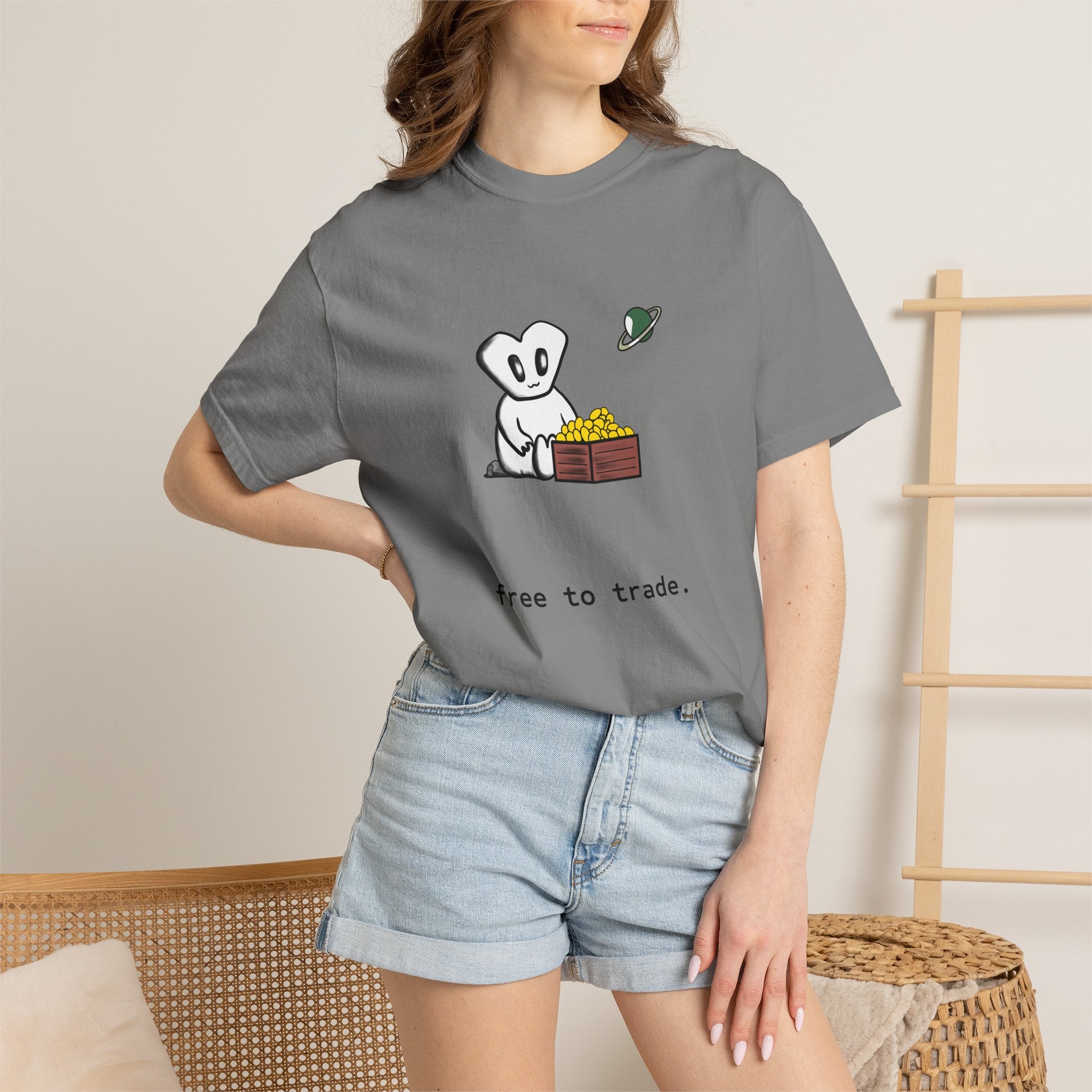 this little alien. free to trade. Unisex Garment-Dyed T-shirt